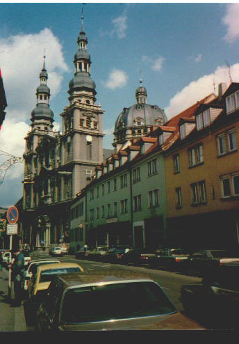 Wurzbrg.jpg (31700 bytes)